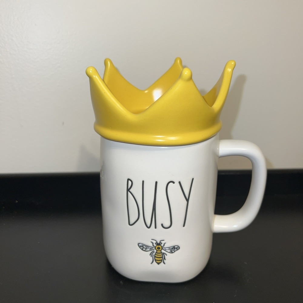 Rae Dunn Busy Bee Coffee/Tea Mug with Yellow Crown Lid